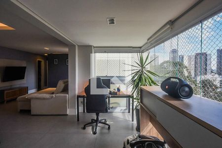 Varanda de apartamento para alugar com 3 quartos, 142m² em Vila Andrade, São Paulo