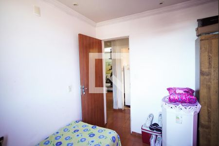 Quarto 2 de apartamento para alugar com 2 quartos, 49m² em Jardim Riacho das Pedras, Contagem