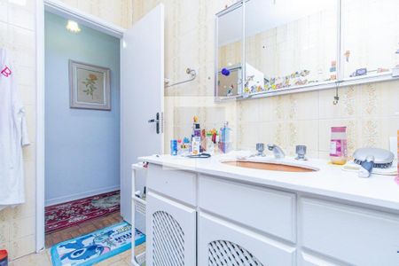 Casa à venda com 153m², 3 quartos e 2 vagas