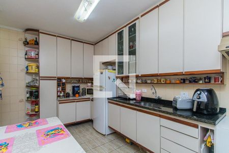 Casa à venda com 3 quartos, 154m² em Conjunto Habitacional Franchini, São Bernardo do Campo