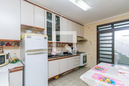 Casa à venda com 153m², 3 quartos e 2 vagas
