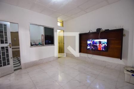 Sala de casa de condomínio para alugar com 1 quarto, 80m² em Quintino Bocaiúva, Rio de Janeiro