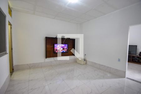 Sala de casa de condomínio para alugar com 1 quarto, 80m² em Quintino Bocaiúva, Rio de Janeiro