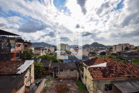 Vista do Quarto 2 (Suíte - Segundo Pavimento) de casa de condomínio à venda com 3 quartos, 360m² em Quintino Bocaiúva, Rio de Janeiro