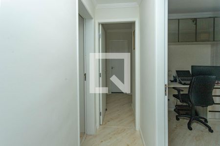 Corredor  de apartamento à venda com 3 quartos, 73m² em Centro, Diadema