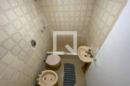 Banheiro de apartamento para alugar com 1 quarto, 54m² em Botafogo, Rio de Janeiro