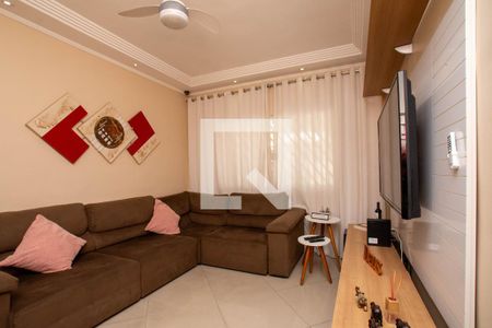 Sala de casa à venda com 4 quartos, 150m² em Jardim Santa Clara, Guarulhos
