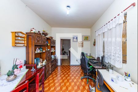 Sala 1 de casa à venda com 3 quartos, 360m² em Barreiro, Belo Horizonte
