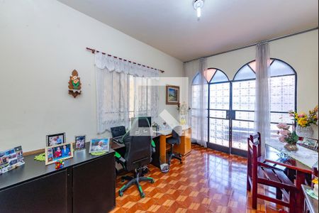 Sala 1 de casa à venda com 3 quartos, 360m² em Barreiro, Belo Horizonte