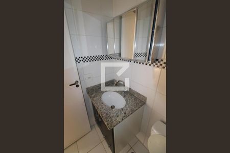 Banheiro de apartamento à venda com 2 quartos, 59m² em Parque Reboucas, São Paulo