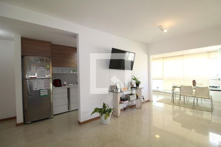 Sala de apartamento à venda com 2 quartos, 70m² em Jacarepaguá, Rio de Janeiro