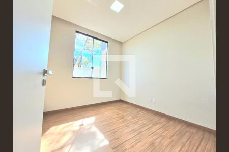 Quarto 1 de casa à venda com 3 quartos, 119m² em Várzea, Lagoa Santa