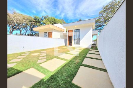 Fachada de casa à venda com 3 quartos, 119m² em Várzea, Lagoa Santa