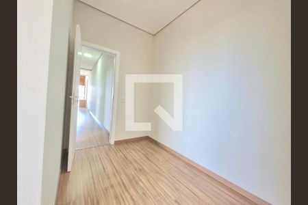 Casa à venda com 187m², 3 quartos e 3 vagas Casa à venda com 187m², 3 quartos e 3 vagasSuíte