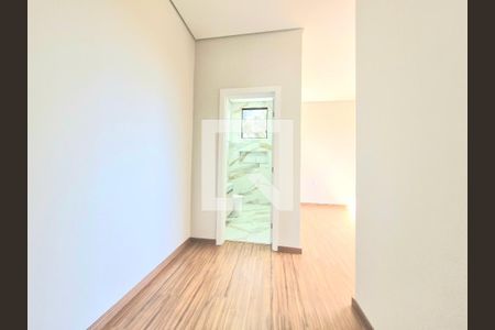 Casa à venda com 187m², 3 quartos e 3 vagas Casa à venda com 187m², 3 quartos e 3 vagasSuíte