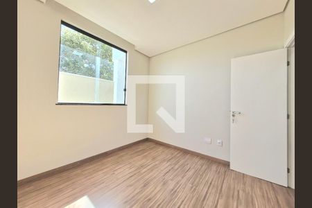 Quarto 1 de casa à venda com 3 quartos, 187m² em Várzea, Lagoa Santa