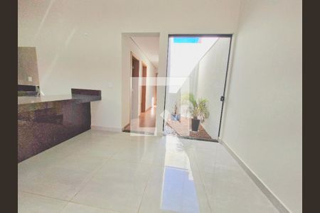 Sala de casa à venda com 3 quartos, 119m² em Várzea, Lagoa Santa