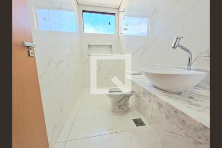 Casa à venda com 119m², 3 quartos e 3 vagas Casa à venda com 119m², 3 quartos e 3 vagasBanheiro suíte