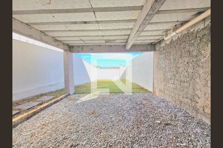 Casa à venda com 119m², 3 quartos e 3 vagas Casa à venda com 119m², 3 quartos e 3 vagasQuintal