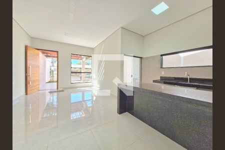 Cozinha de casa à venda com 3 quartos, 119m² em Várzea, Lagoa Santa