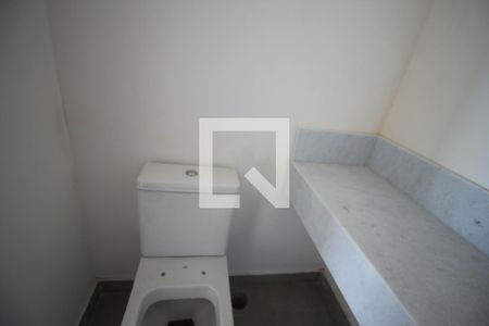 Lavabo de apartamento para alugar com 3 quartos, 121m² em Vila Sofia, São Paulo