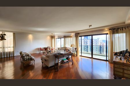 Sala de apartamento para alugar com 4 quartos, 270m² em Alphaville Industrial, Barueri