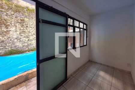 Casa à venda com 150m², 3 quartos e 1 vaga Casa à venda com 150m², 3 quartos e 1 vagaCopa