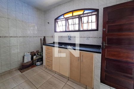 Casa à venda com 150m², 3 quartos e 1 vaga Casa à venda com 150m², 3 quartos e 1 vagaCozinha