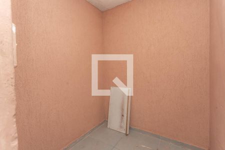 Casa para alugar com 100m², 2 quartos e 1 vaga Casa para alugar com 100m², 2 quartos e 1 vagaQuarto de serviço