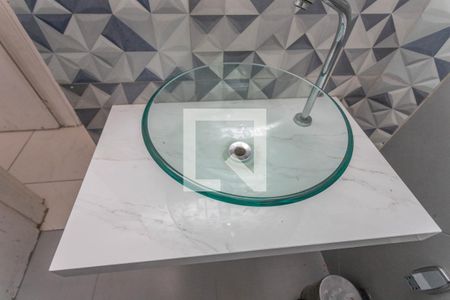 Casa para alugar com 100m², 2 quartos e 1 vaga Casa para alugar com 100m², 2 quartos e 1 vagaBanheiro