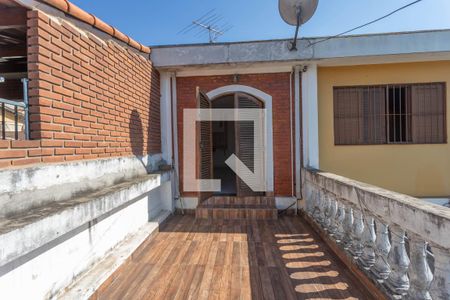 Casa para alugar com 100m², 2 quartos e 1 vaga Casa para alugar com 100m², 2 quartos e 1 vagaVaranda do quarto 1
