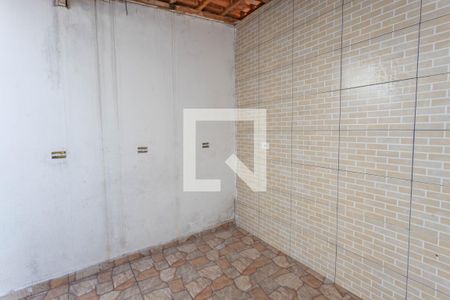 Casa para alugar com 100m², 2 quartos e 1 vaga Casa para alugar com 100m², 2 quartos e 1 vagaÁrea coberta