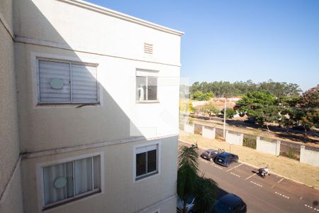 Vista da Sala de apartamento para alugar com 2 quartos, 42m² em Chácaras Hipica, Ribeirão Preto