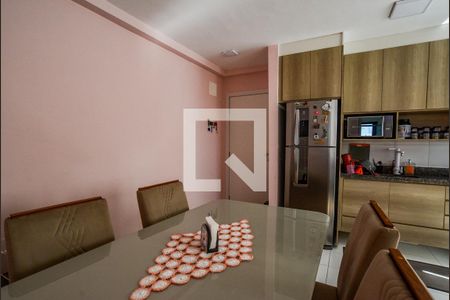Sala de apartamento para alugar com 2 quartos, 42m² em Santa Maria, Santo André