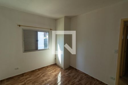 Quarto 1 de apartamento para alugar com 2 quartos, 56m² em Vila Miranda, Itaquaquecetuba