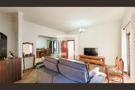 Sala de casa à venda com 4 quartos, 240m² em Novo Taquaral, Campinas