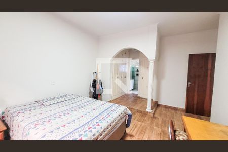 Suite  de casa à venda com 4 quartos, 240m² em Novo Taquaral, Campinas