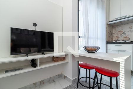 Sala de kitnet/studio para alugar com 1 quarto, 35m² em Parque Peruche, São Paulo