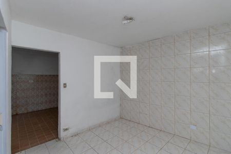 Quarto de casa para alugar com 1 quarto, 30m² em Parque Casa de Pedra, São Paulo