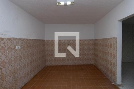 Sala/Cozinha de casa para alugar com 1 quarto, 30m² em Parque Casa de Pedra, São Paulo