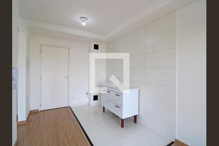 Sala/Cozinha de apartamento à venda com 1 quarto, 28m² em Vila Mazzei, São Paulo