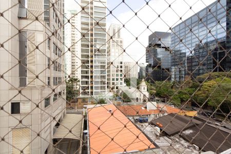 Quarto vista de apartamento à venda com 2 quartos, 90m² em Itaim Bibi, São Paulo