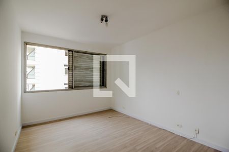 1 Quarto  de apartamento à venda com 3 quartos, 182m² em Santa Cecilia, São Paulo