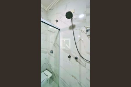 Casa de condomínio à venda com 500m², 6 quartos e 3 vagas Casa de condomínio à venda com 500m², 6 quartos e 3 vagasBanheiro da Suíte 1