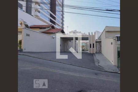 Casa de condomínio à venda com 500m², 6 quartos e 3 vagas Casa de condomínio à venda com 500m², 6 quartos e 3 vagasPortaria
