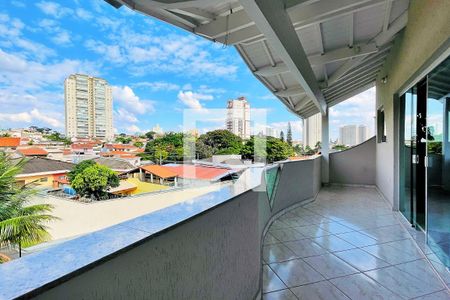 Casa de condomínio à venda com 500m², 6 quartos e 3 vagas Casa de condomínio à venda com 500m², 6 quartos e 3 vagasÁrea comum