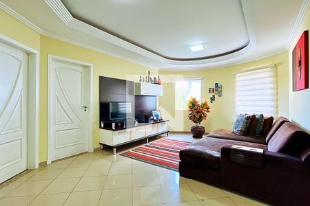 Casa de condomínio à venda com 500m², 6 quartos e 3 vagas Casa de condomínio à venda com 500m², 6 quartos e 3 vagasSala de TV