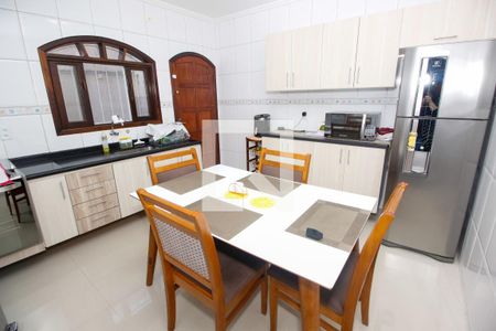 Cozinha de casa à venda com 2 quartos, 125m² em Jardim Tres Irmaos, Taboão da Serra