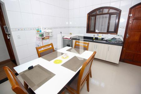 Cozinha de casa à venda com 2 quartos, 125m² em Jardim Tres Irmaos, Taboão da Serra