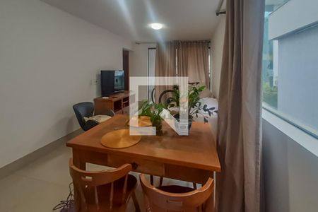 Sala de apartamento à venda com 2 quartos, 75m² em Santo Antônio, Belo Horizonte